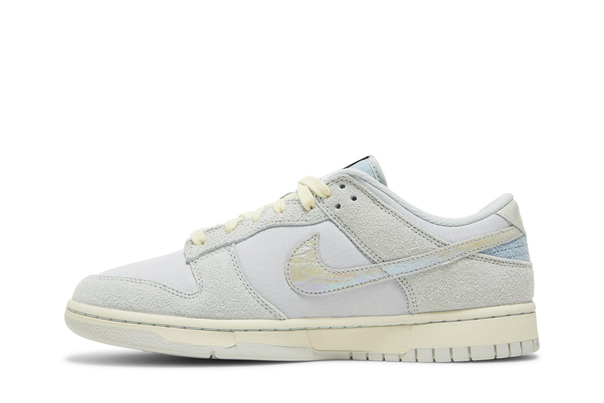 Tênis Nike Dunk Low Light Ocean Bliss Azul