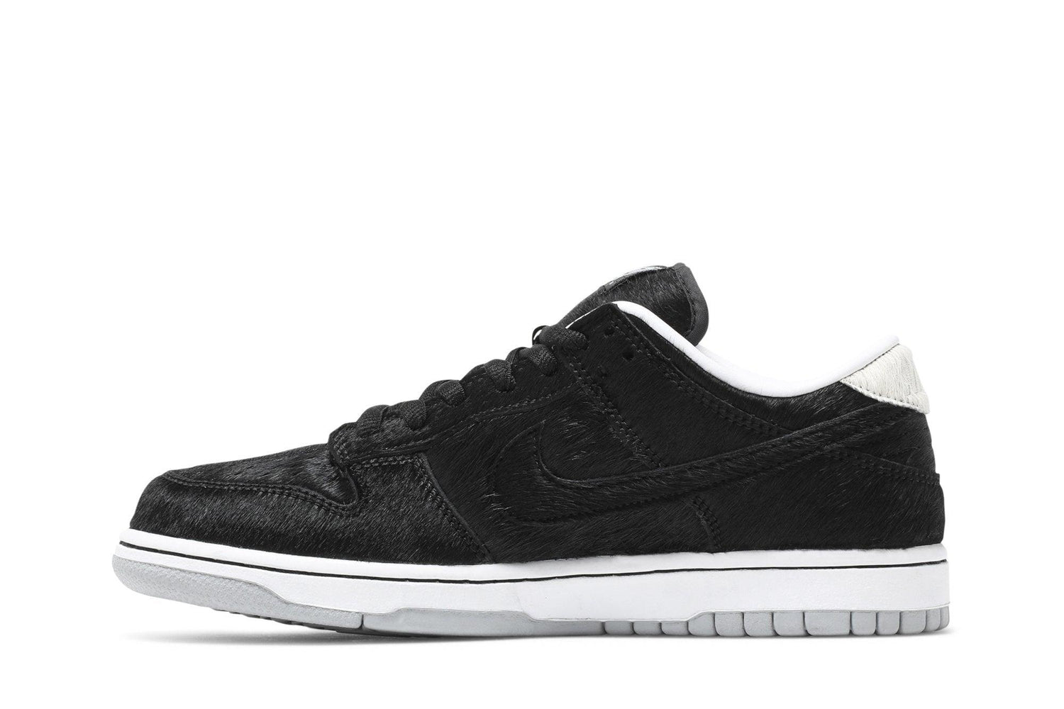 Tênis Medicom Toy x Nike SB Dunk Low Bearbrick Preto