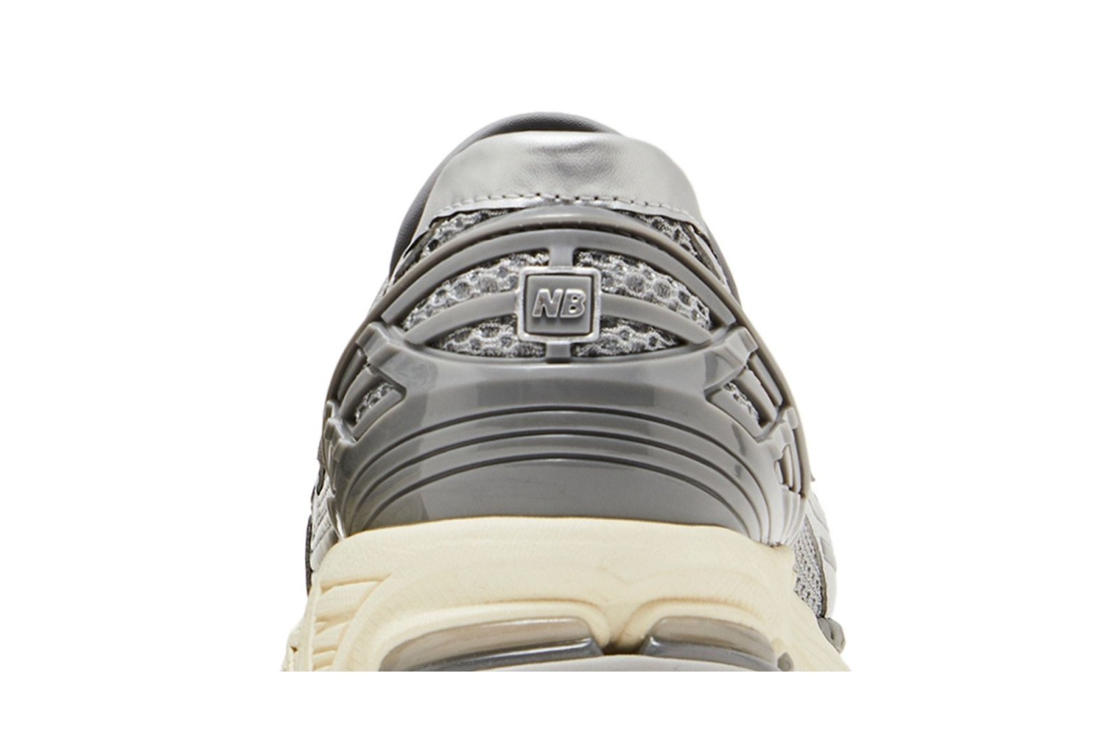 Tênis New Balance 1906L Silver Shadow Grey Slip-on Prata