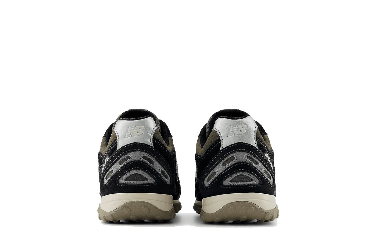 Tênis New Balance 204L Black Magnet Preto