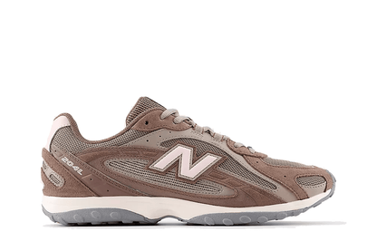 Tênis New Balance 204L Cortado Marrom
