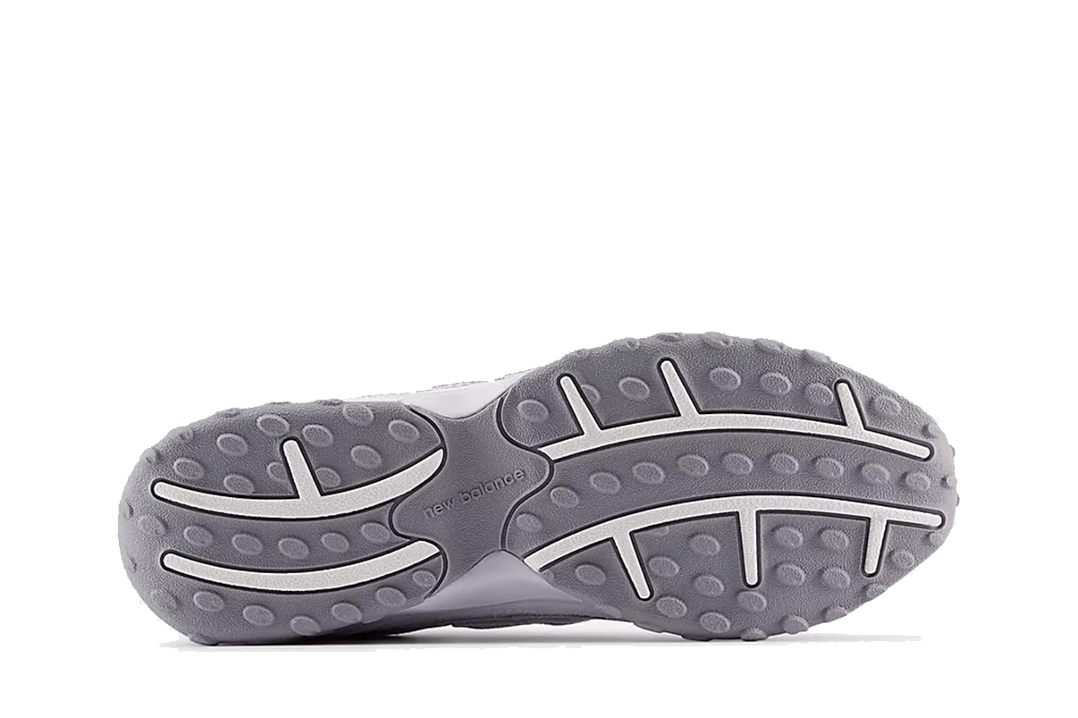 Tênis New Balance 204L Natural Roxo