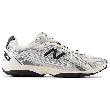 Tênis New Balance 204L Silver Metallic Black Prateado