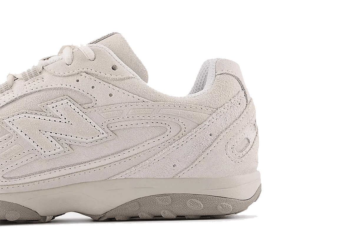 Tênis New Balance 204L Arid Timberwolf Bege