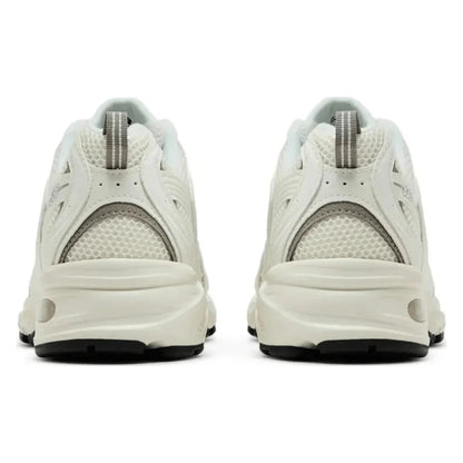 Tênis New Balance 530 Arid Stone Cinza - foto 6