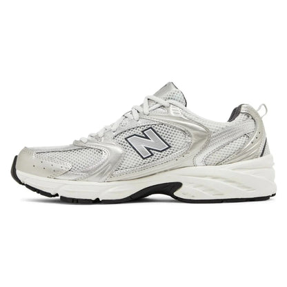 Tênis New Balance 530 Grey Matter Silver Metallic Cinza - foto 2