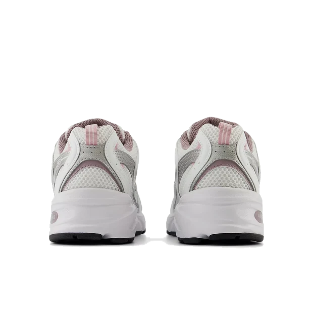 Tênis New Balance 530 Ice Wine Prata