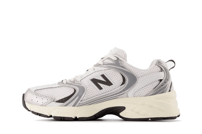Tênis New Balance 530 Silver Metallic Black Cement Prateado