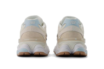 Tênis New Balance 9060 Bisque Frosted Glass Bege Beige
