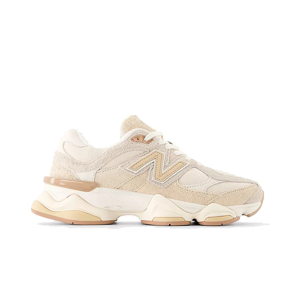 Tênis New Balance 9060 Bisque Sea Salt Bege Beige