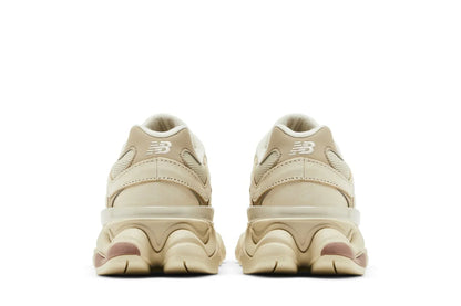 New Balance 9060 Bone Sparrow Marrom
