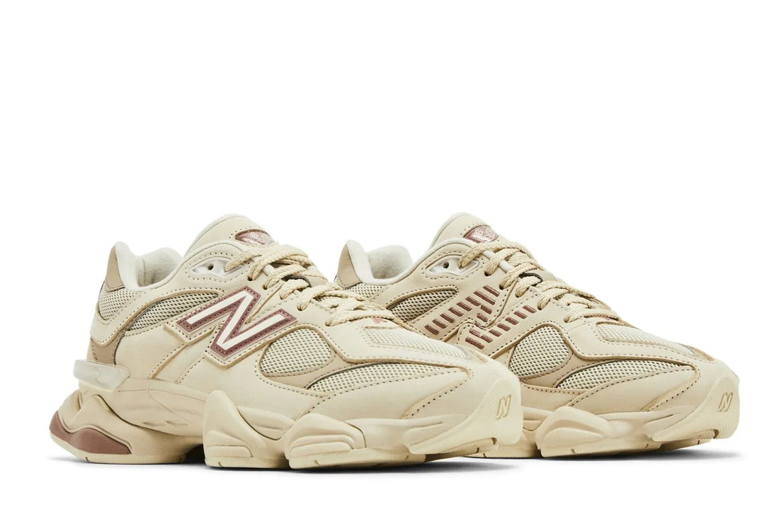 New Balance 9060 Bone Sparrow Marrom