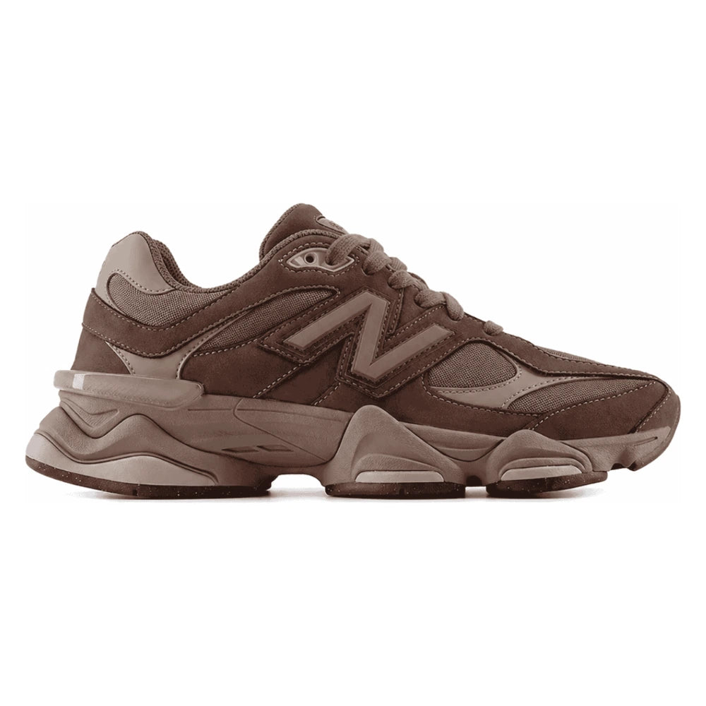 Tênis New Balance 9060 Cortado Marrom