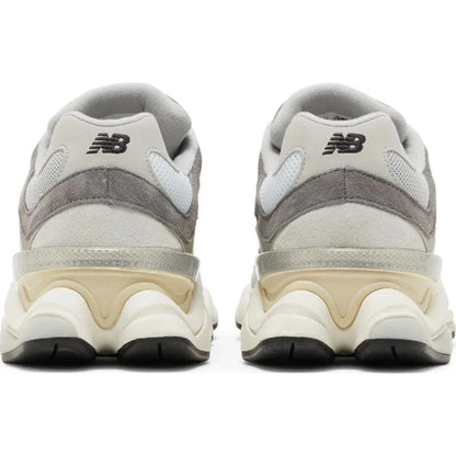 Tênis New Balance 9060 Rain Cloud Grey Cinza - foto 4