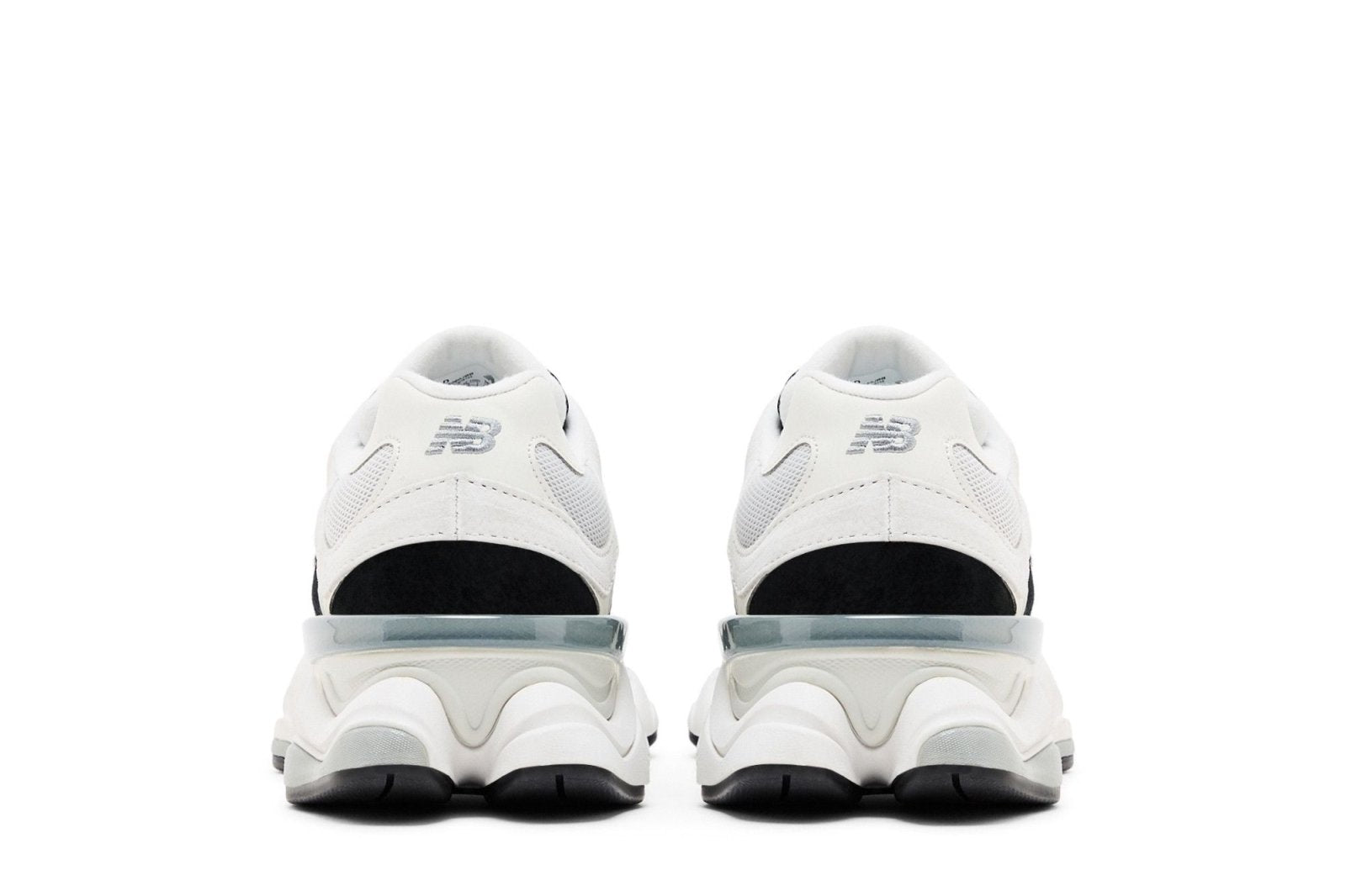 Tênis New Balance 9060 Reflection Black Suede Branco White
