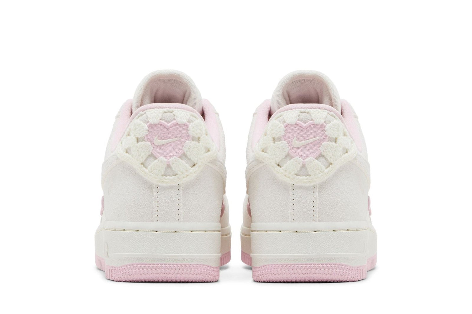 Tênis Nike Air Force 1 Low Valentine&