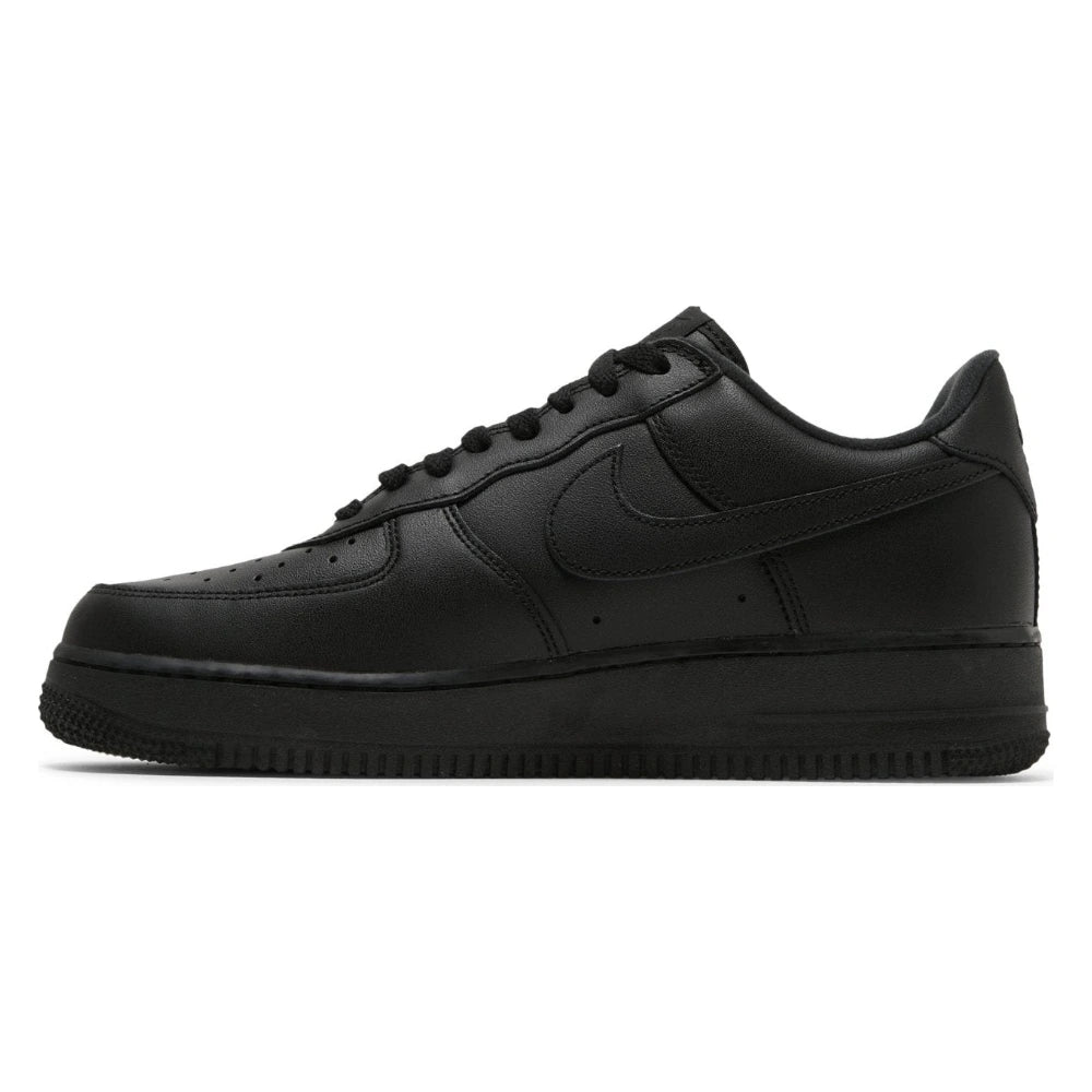 Tênis Nike Air Force 1 Low x Supreme Black Preto - foto 2