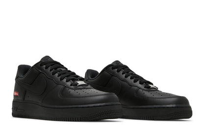 Tênis Nike Air Force 1 Low x Supreme Black Preto