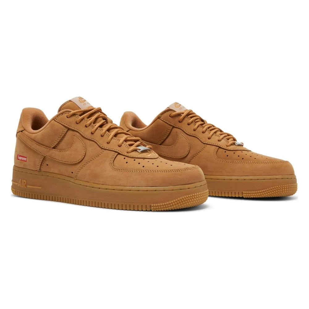 Tênis Nike Air Force 1 Low x Supreme Wheat Marrom - foto 5