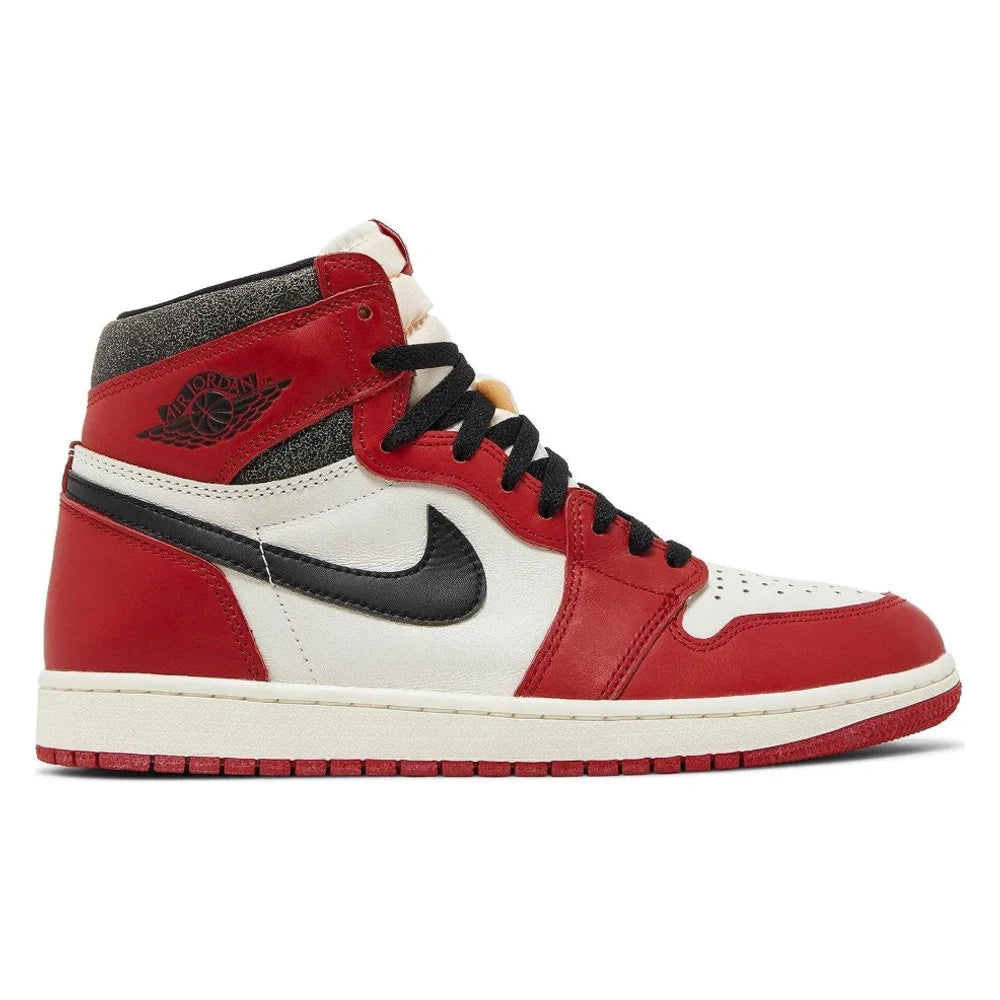 Tênis Nike Air Jordan 1 High Chicago Lost and Found Vermelho