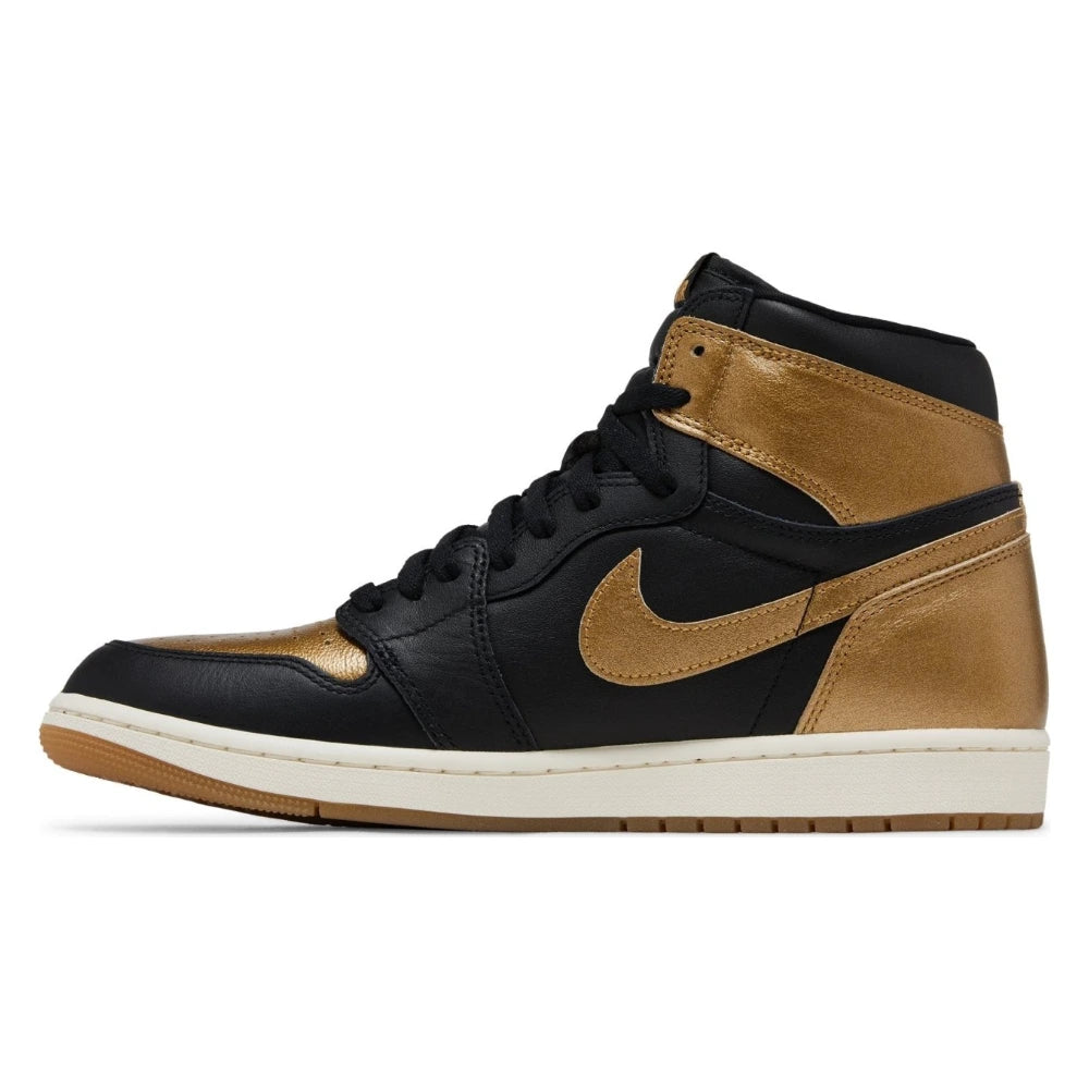 Tênis Nike Air Jordan 1 High OG Black Metallic Gold Preto - foto 2
