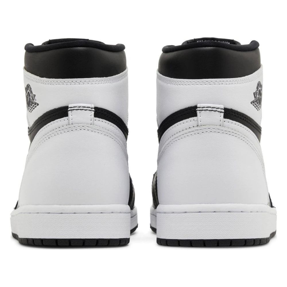 Tênis Nike Air Jordan 1 High OG Black White Preto - foto 4