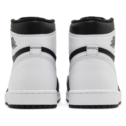 Tênis Nike Air Jordan 1 High OG Black White Preto - foto 4