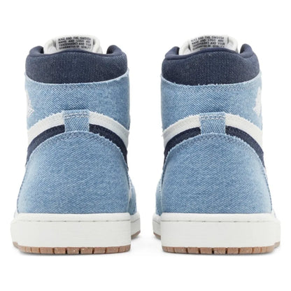 Tênis Nike Air Jordan 1 High OG Denim Summit White Obsidian Azul - vista do par