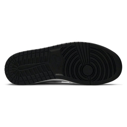 Tênis Nike Air Jordan 1 Low Black Medium Grey Cinza - foto 3