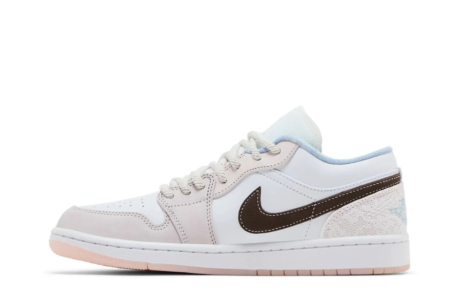 Tênis Nike Air Jordan 1 Low Coral Bege