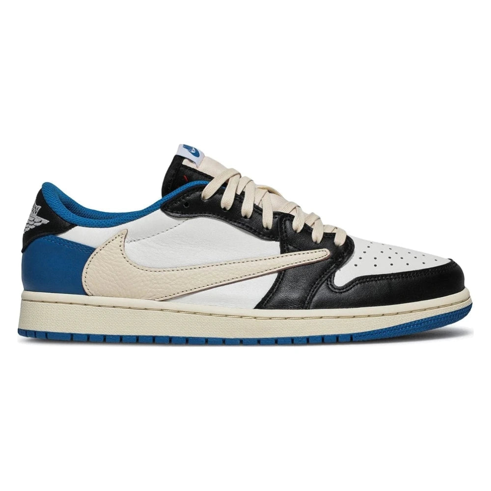 Tênis Nike Air Jordan 1 Low Fragment x Travis Scott Branco Preto Azul