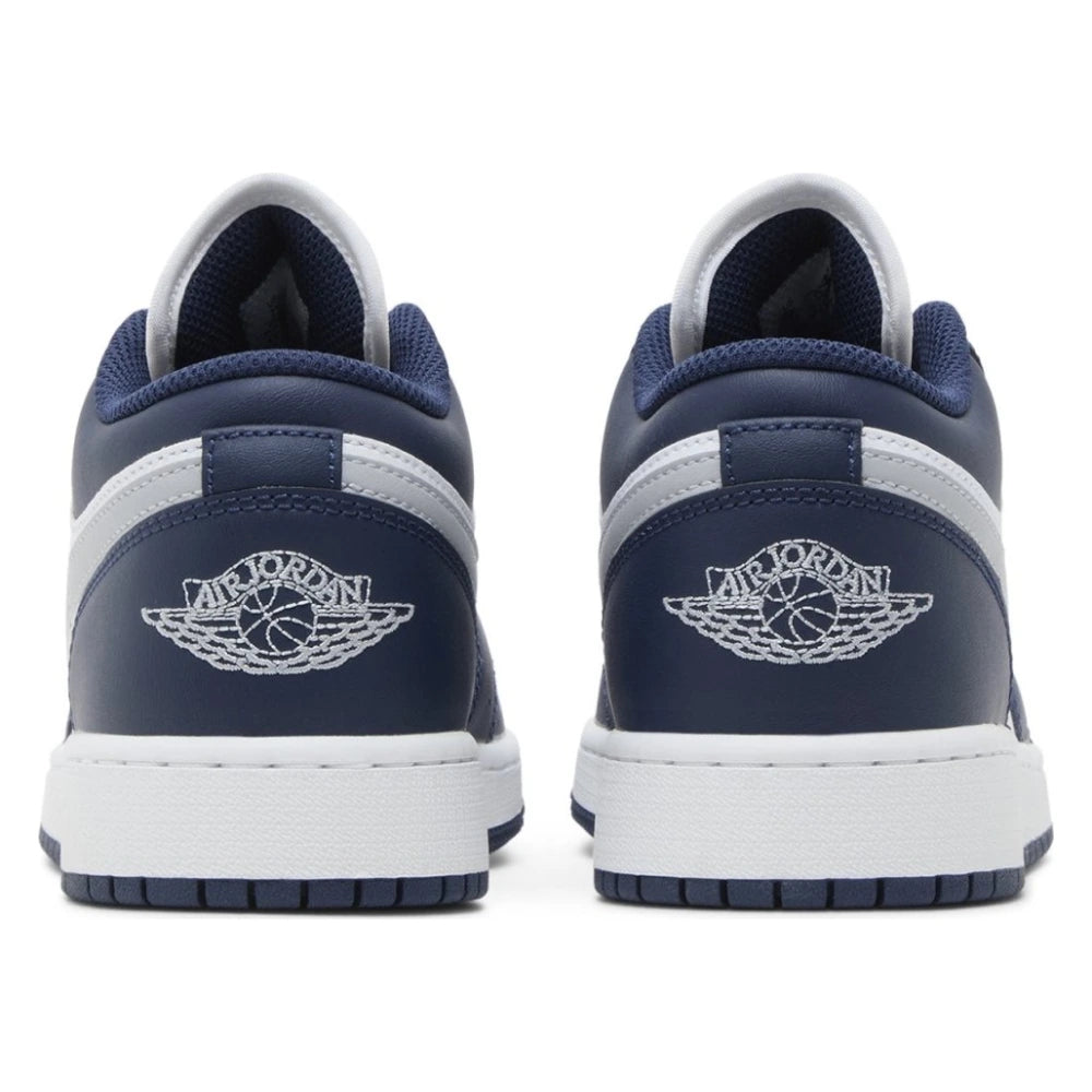 Tênis Nike Air Jordan 1 Low Midnight Navy Wolf Grey Azul Marinho - foto 4
