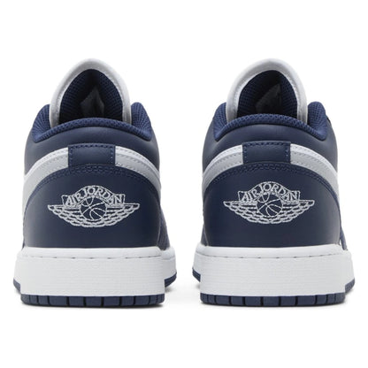 Tênis Nike Air Jordan 1 Low Midnight Navy Wolf Grey Azul Marinho - foto 4
