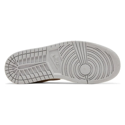Tênis Nike Air Jordan 1 Low SE Legend Light Brown Marrom - foto 3