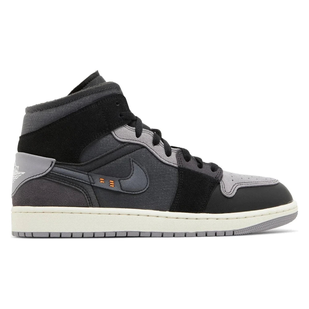 Tênis Nike Air Jordan 1 Mid SE Craft Inside Out Black Preto