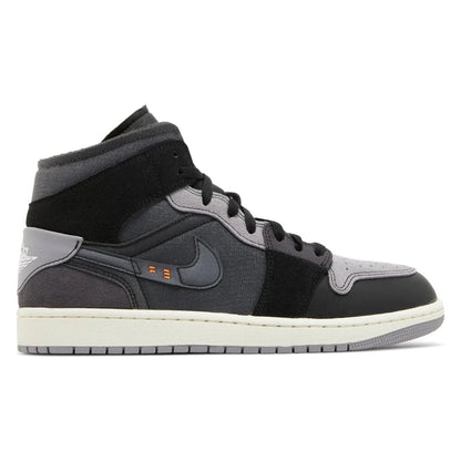 Tênis Nike Air Jordan 1 Mid SE Craft Inside Out Black Preto