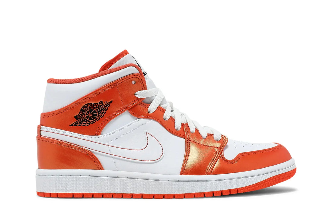 Tênis Nike Air Jordan 1 Mid SE Electro Orange Laranja