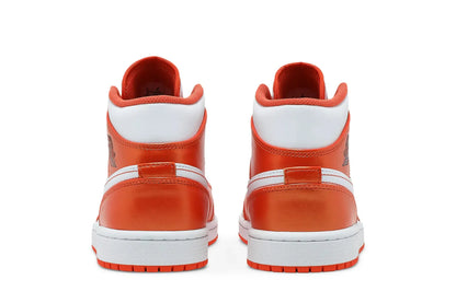 Tênis Nike Air Jordan 1 Mid SE Electro Orange Laranja