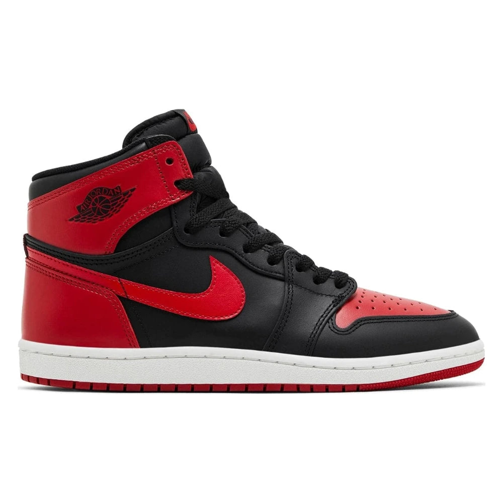 Tênis Nike Air Jordan 1 Retro High &