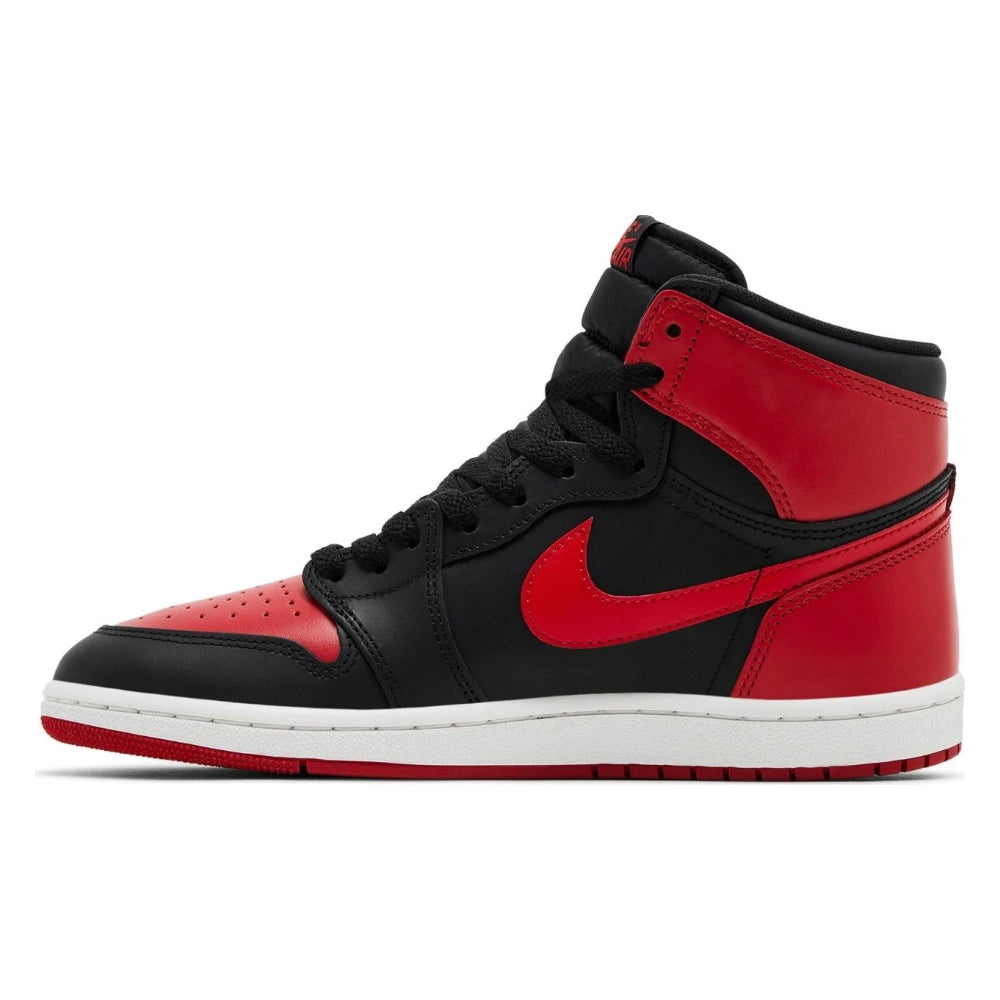 Tênis Nike Air Jordan 1 Retro High &