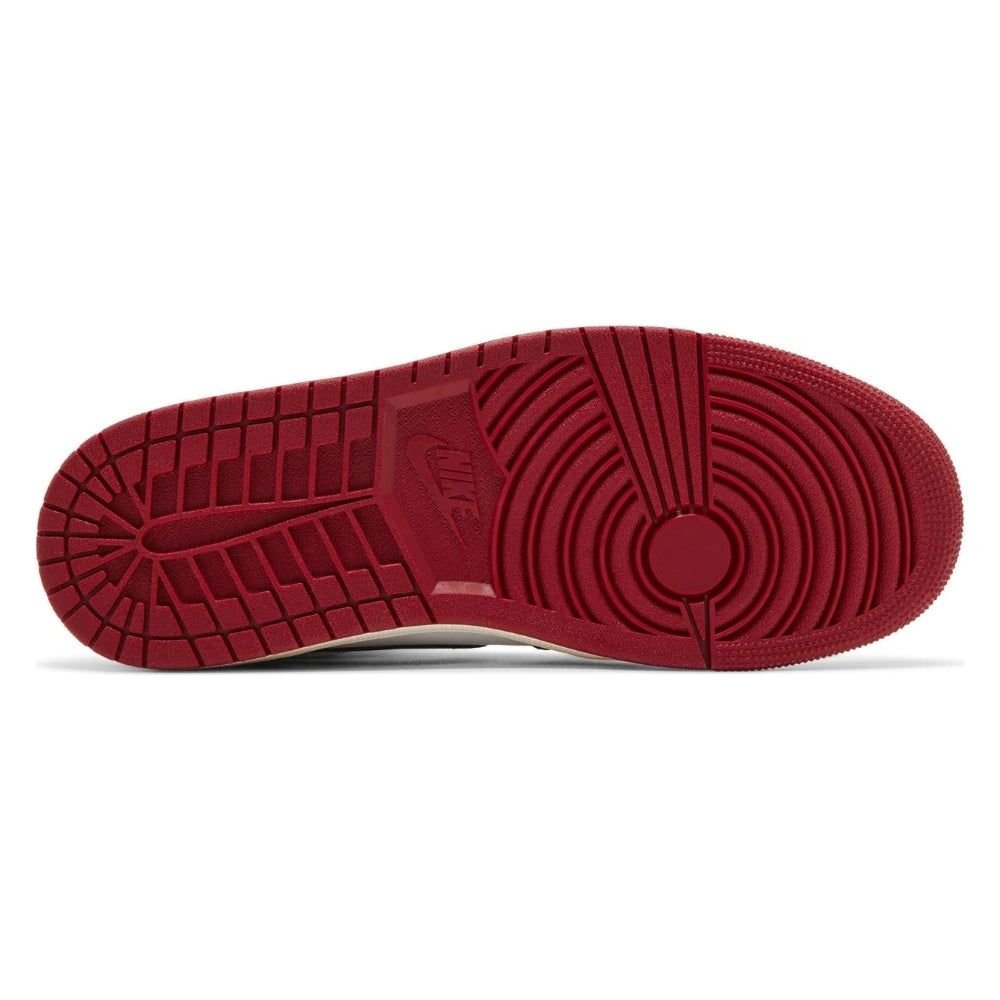Tênis Nike Air Jordan 1 Retro High OG Black Toe Reimagined Vermelho - foto 3