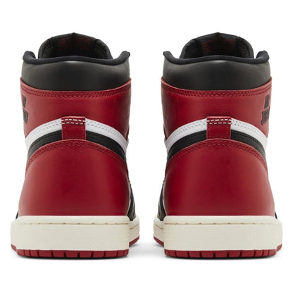 Tênis Nike Air Jordan 1 Retro High OG Black Toe Reimagined Vermelho - foto 4