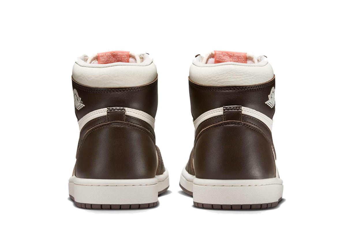 Tênis Nike Air Jordan 1 Retro High OG Light Madder Root Marrom