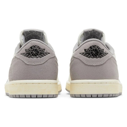 Tênis Nike Air Jordan 1 Retro Low OG Atmosphere Grey Roxo - foto 3