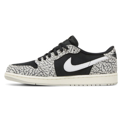 Tênis Nike Air Jordan 1 Retro Low OG Black Cement Preto - foto 2
