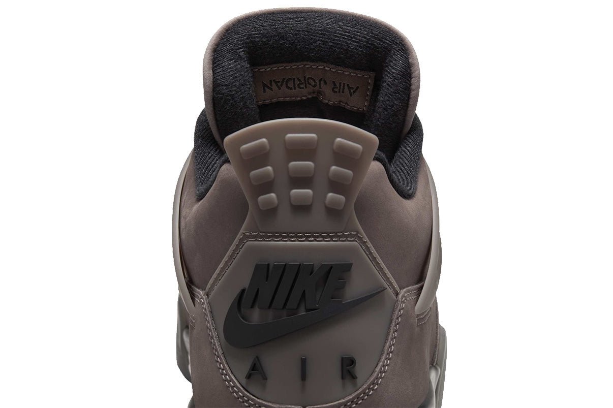 Tênis Nike Air Jordan 4 Cave Stone and Black Marrom