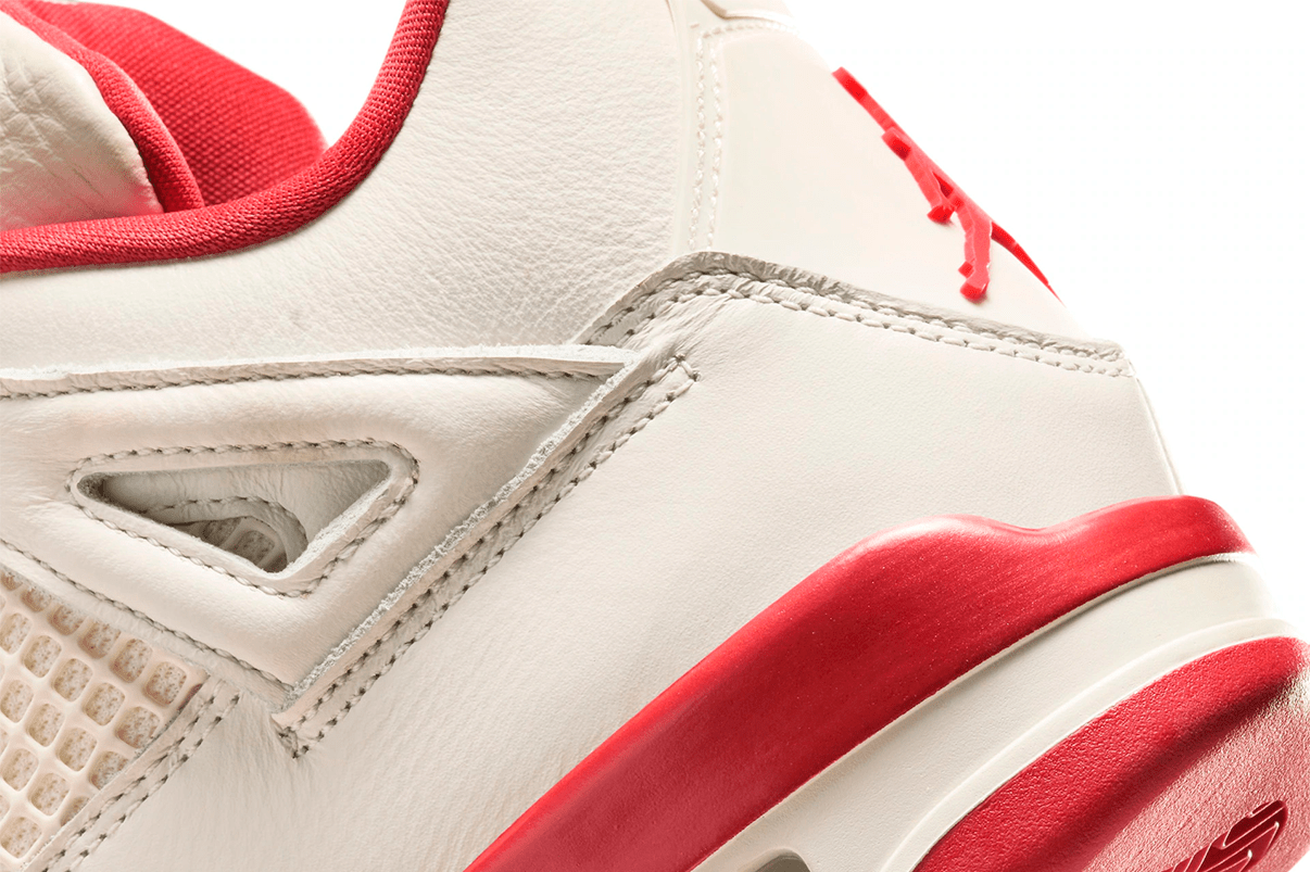 Tênis Nike Air Jordan 4 Retro Valentine&