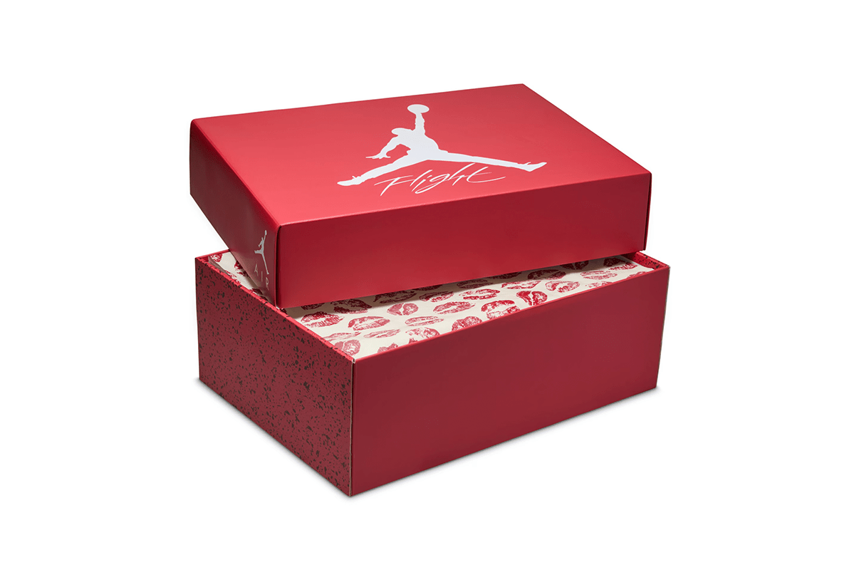 Tênis Nike Air Jordan 4 Retro Valentine&