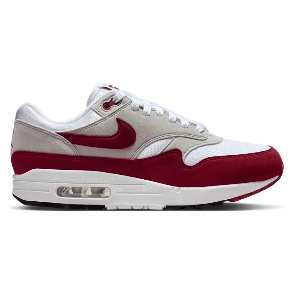 Tênis Nike Air Max 1 &