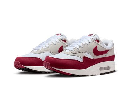 Tênis Nike Air Max 1 &